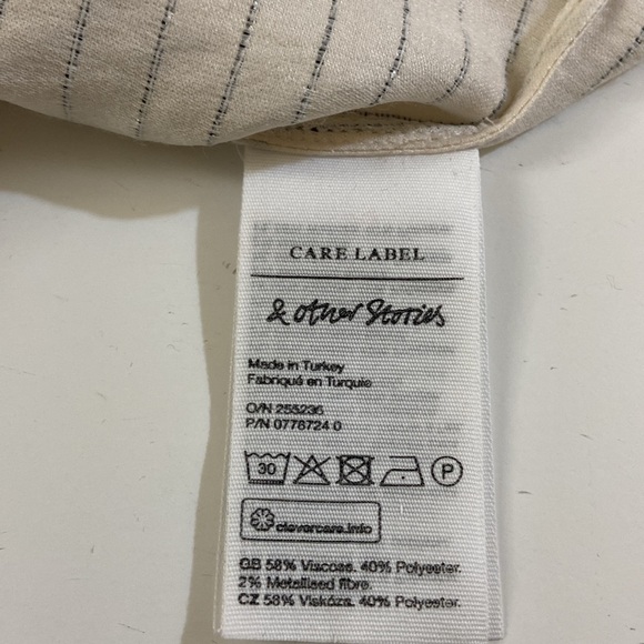 & OTHER STORIES PARIS ATELIER,LONG SLEEVE CREAM BLOUSE WITH SILVER STRIPS.SIZE10 - Picture 9 of 9